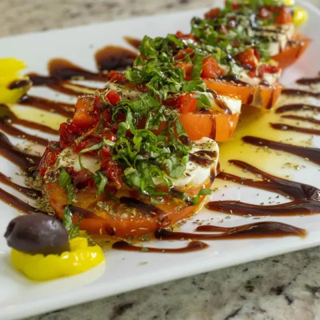 Caprese salad with balsamic glaze